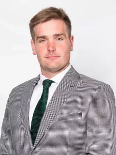 Noah Reilly headshot