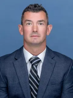 Jon Poppe headshot