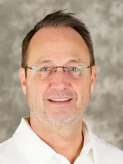 Eric Kiesau headshot