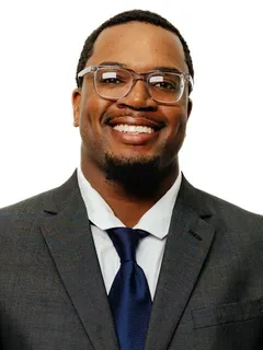De'Vante Cross headshot