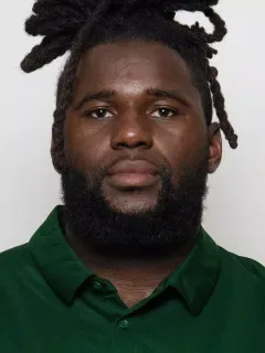 Isiah Lee headshot