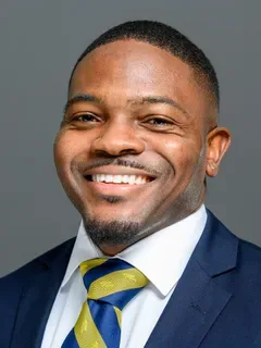 Tony McRae headshot