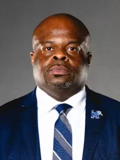 Charles Huff headshot