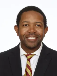 Greg Moss headshot