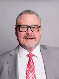 Charlie Dickey headshot