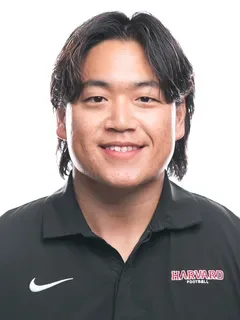 Benji Choi headshot