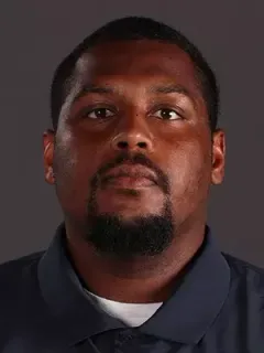 Chris James headshot