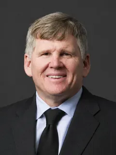 Dan Hawkins headshot