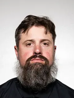 Zac Barton headshot