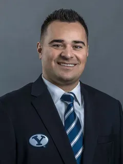 Fesi Sitake headshot