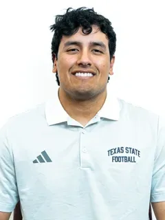 Micah Lopez headshot