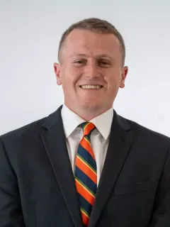 Mac Austin headshot