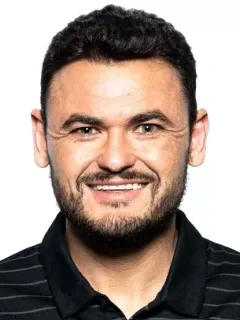 Josh Petersen headshot