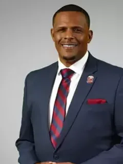 Chennis Berry headshot