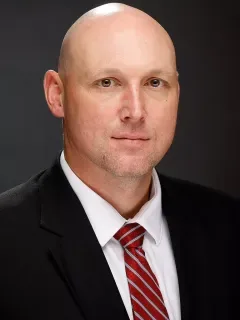 Richard Owens headshot