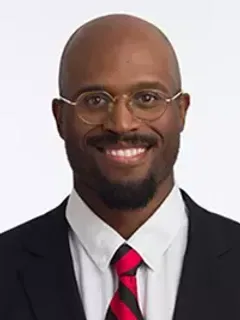 Eric Finney headshot