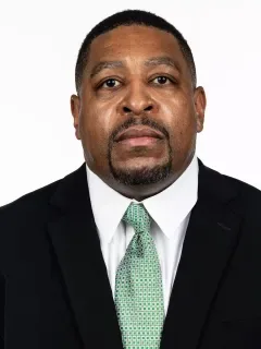 Elijah Brooks headshot