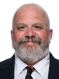 Ben Larson headshot