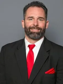 Beau Davidson headshot