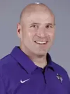 Michael Walton headshot